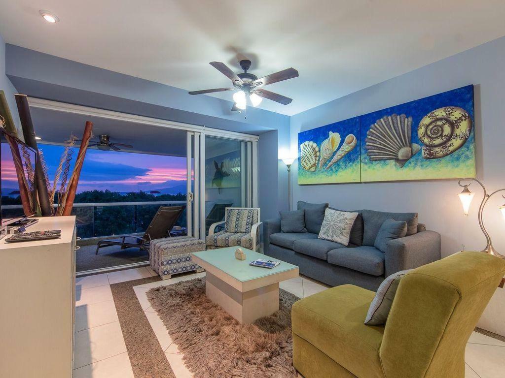 Breathtaking Villa Magna Beachfront Condo, 3 Bedrooms Sleeps 6 누에보 바야르타 외부 사진