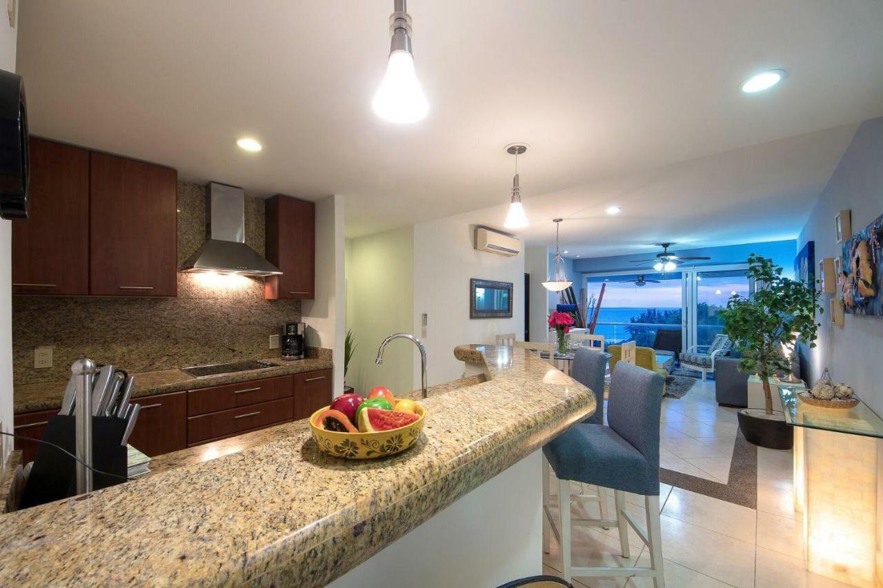 Breathtaking Villa Magna Beachfront Condo, 3 Bedrooms Sleeps 6 누에보 바야르타 외부 사진